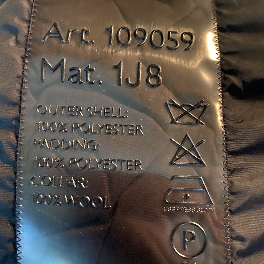 Prada Vest - Picture 4 of 4
